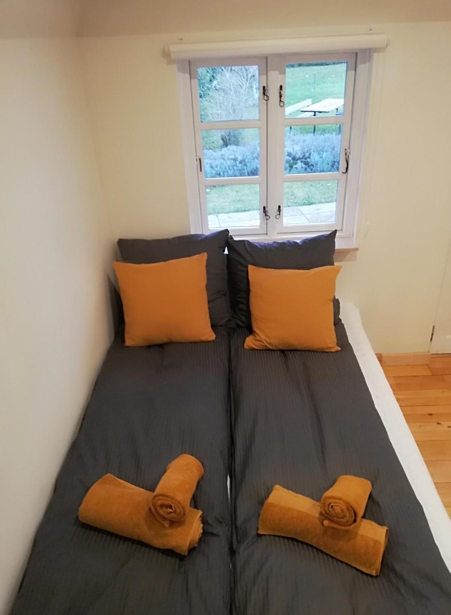 Apartamento The Whispering Apple Garden Retreat Morud Exterior foto