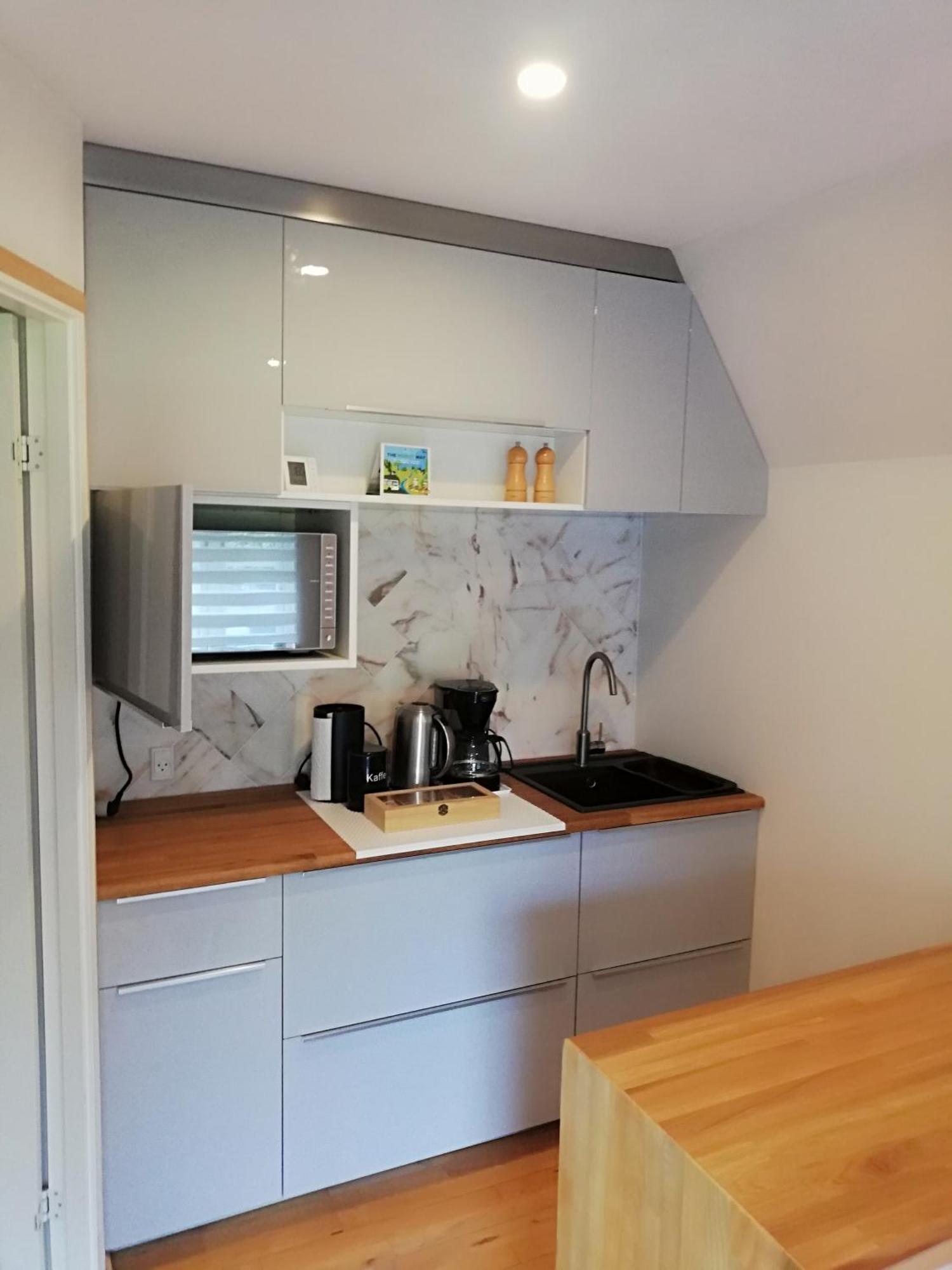 Apartamento The Whispering Apple Garden Retreat Morud Exterior foto